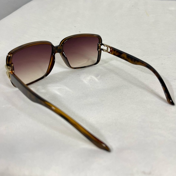 Christian Dior | Womens Tortoise Frame 'Josephine 2 C83QX' Tinted Sunglasses - Picture 1 of 7